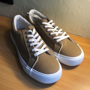 New Republic 10.5 Sneakers